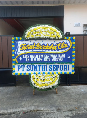 Papan Bunga Duka di Panjang