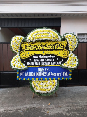 Papan Bunga Duka di Panjang